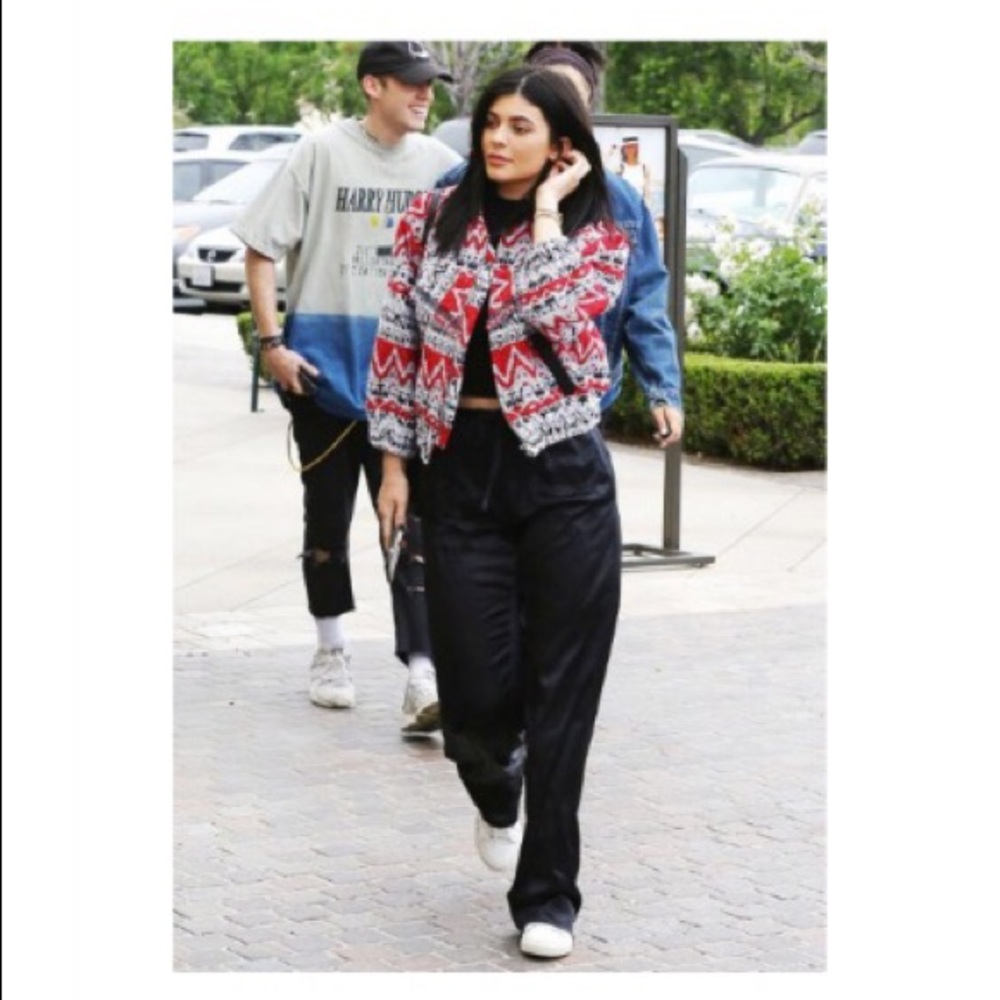 Irokroe Tapestry Jacket - image 6